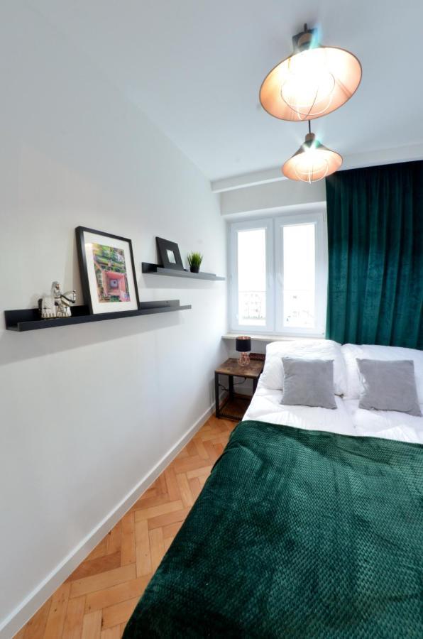 Апартаменти Apartament Z Dwoma Sypialniami Мальборк Екстер'єр фото
