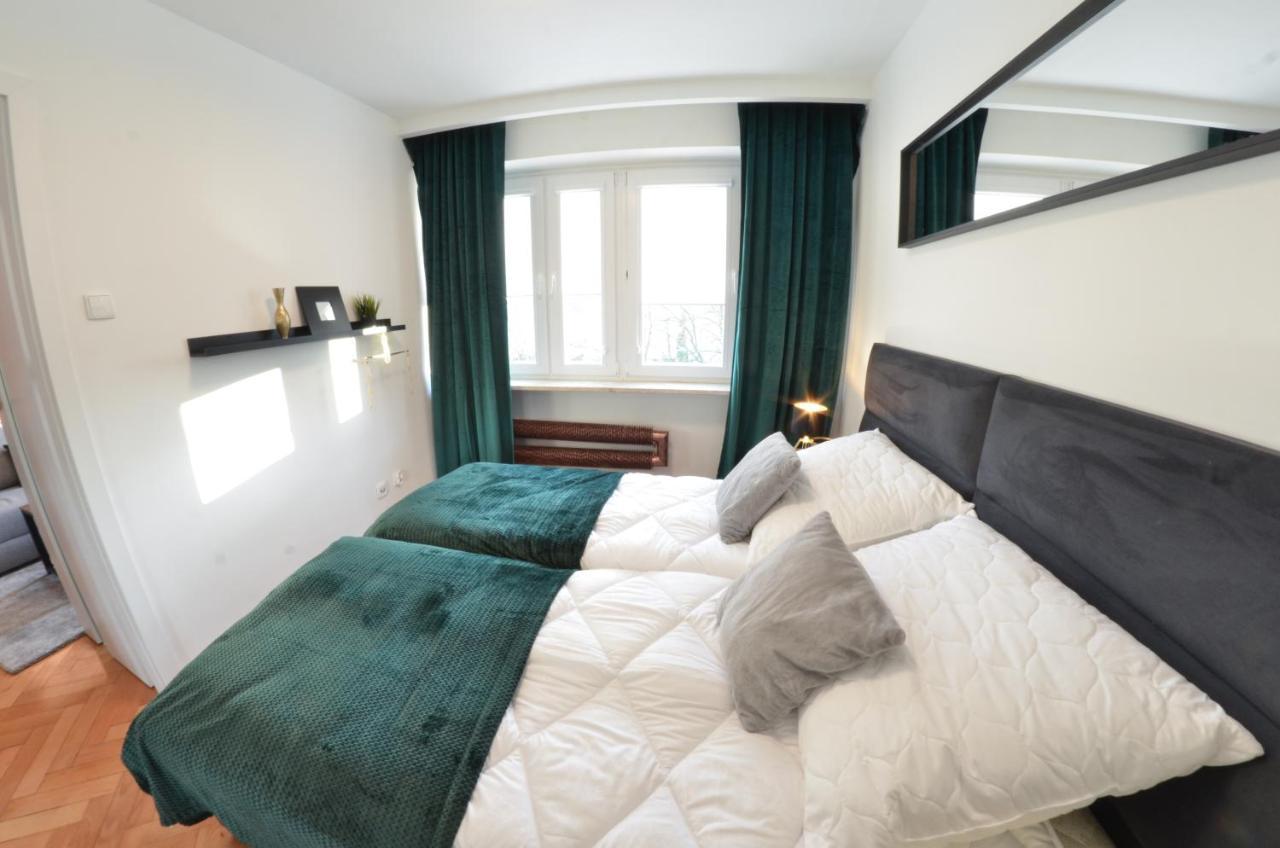 Апартаменти Apartament Z Dwoma Sypialniami Мальборк Екстер'єр фото