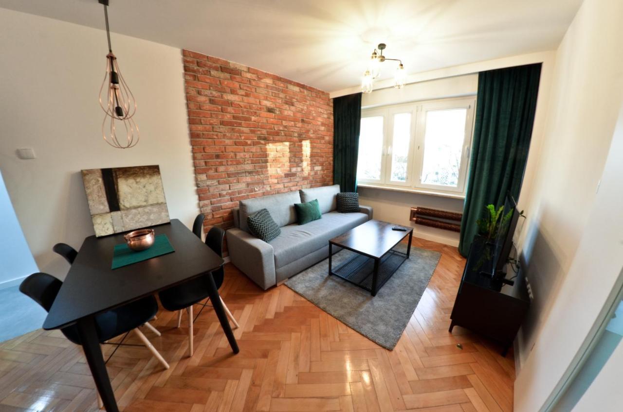 Апартаменти Apartament Z Dwoma Sypialniami Мальборк Екстер'єр фото