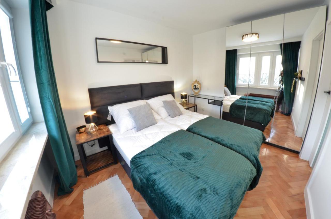 Апартаменти Apartament Z Dwoma Sypialniami Мальборк Екстер'єр фото